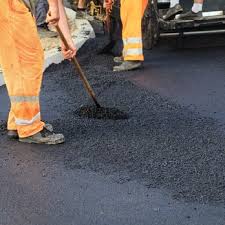 Best Recycled Asphalt Driveway Installation  in Alburtis, PA